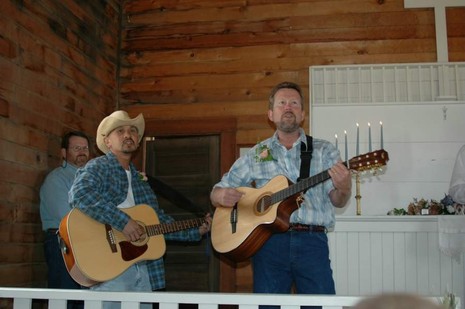 Jim & Mark play guitar